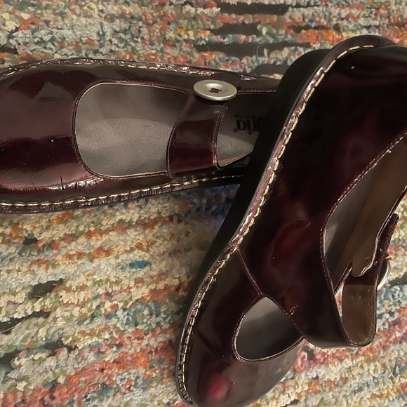 Algeria ruby red patent Paloma Mary Janes. Full rocker bottom. - Picture 5 of 5